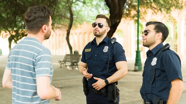 Do I Have to Talk to Police If I’m Not Under Arrest?